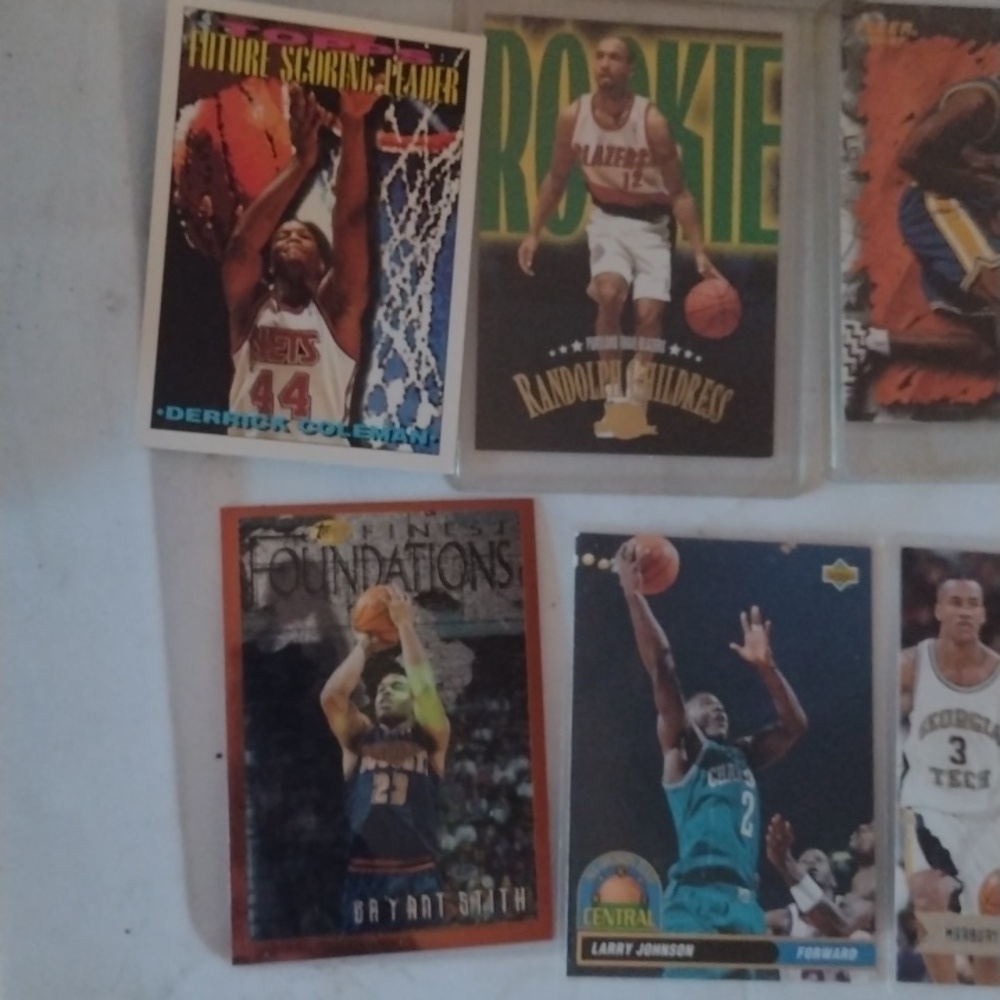 Assorted Basketball Trading Cards - Picture 2 of 6